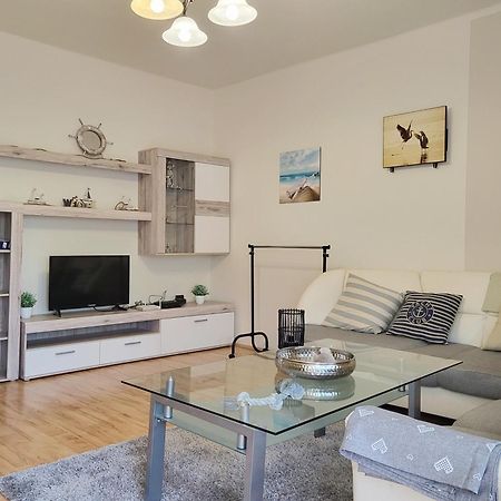 케츨리 Apartman Balaton 아파트 외부 사진